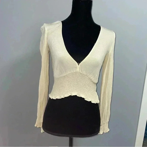 Urban Outfitters Cropped Blouse - Picture 1 of 7